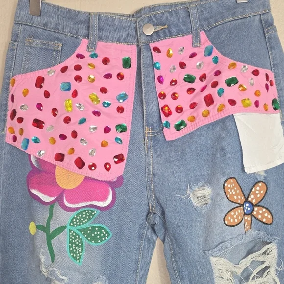 NWT Embellished Ripped Blue Boyfriend Jeans - Picture 6 of 10